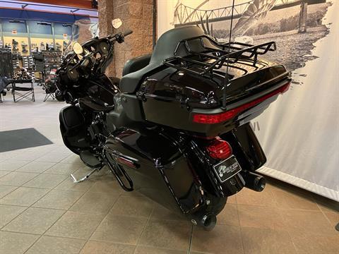 2022 Harley-Davidson Ultra Limited in Onalaska, Wisconsin - Photo 16