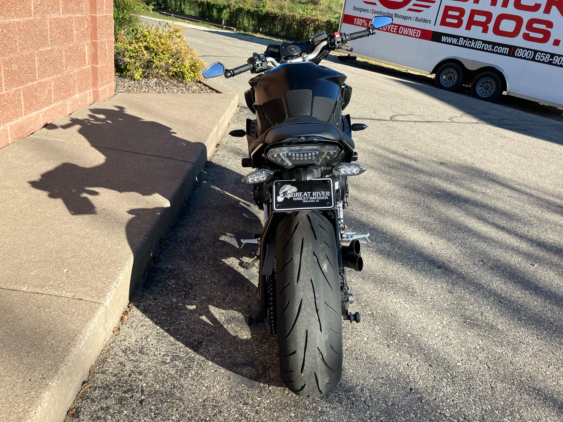 2017 Yamaha FZ-10 in Onalaska, Wisconsin - Photo 8