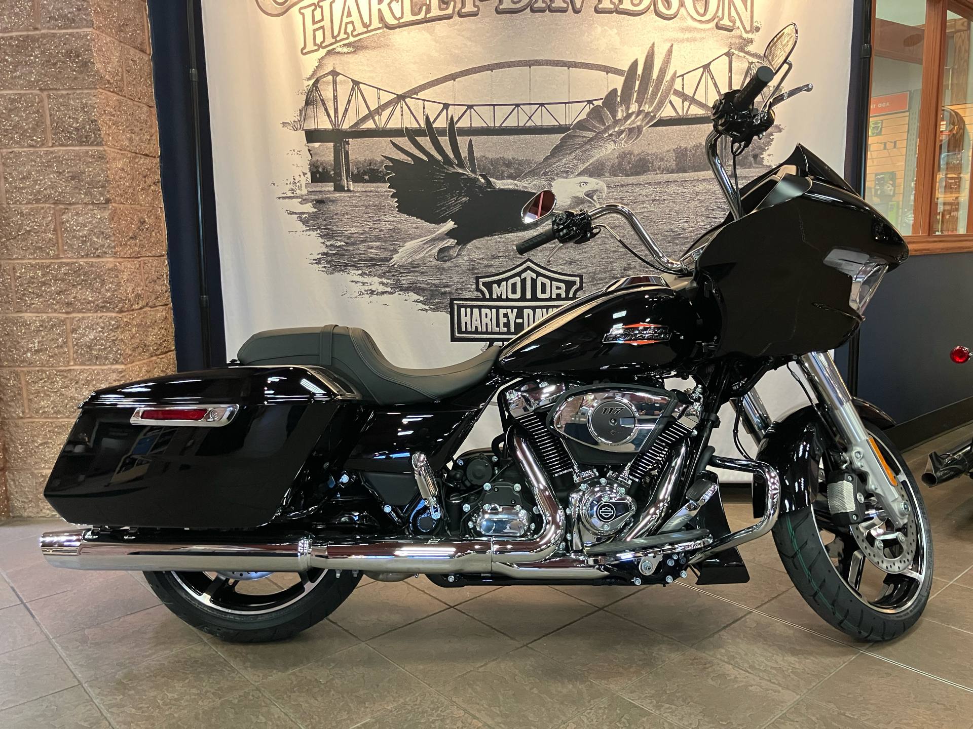 2024 Harley-Davidson Road Glide® in Onalaska, Wisconsin - Photo 2