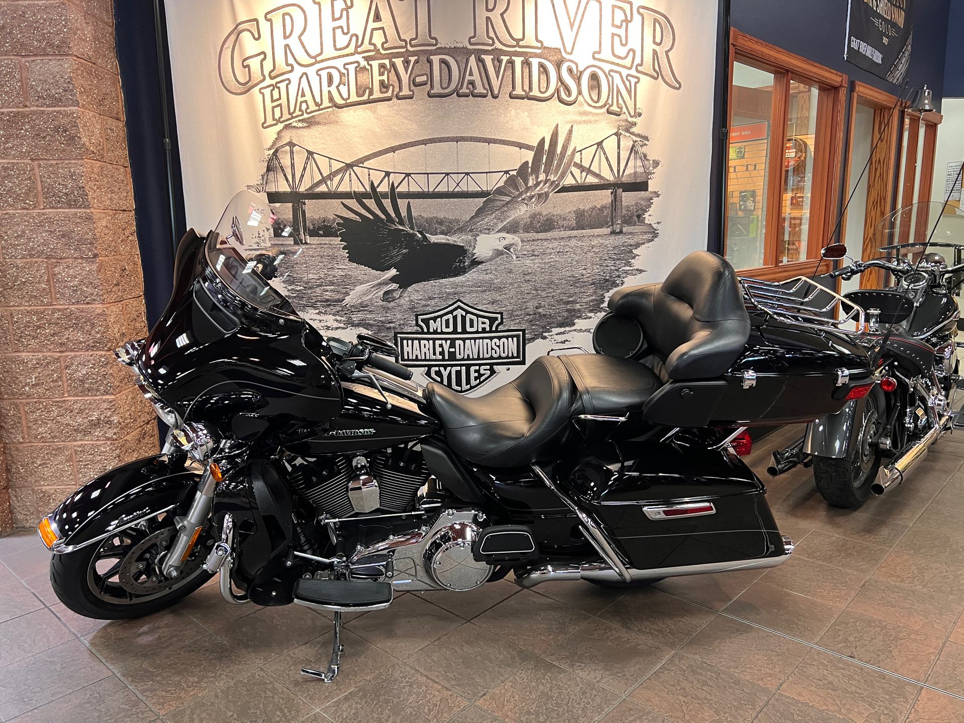 2015 Harley-Davidson Ultra Limited in Onalaska, Wisconsin - Photo 10