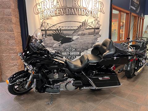 2015 Harley-Davidson Ultra Limited in Onalaska, Wisconsin - Photo 10