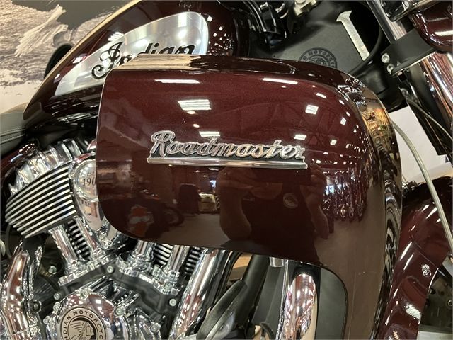 2022 Indian Motorcycle Roadmaster® Limited in Onalaska, Wisconsin - Photo 6