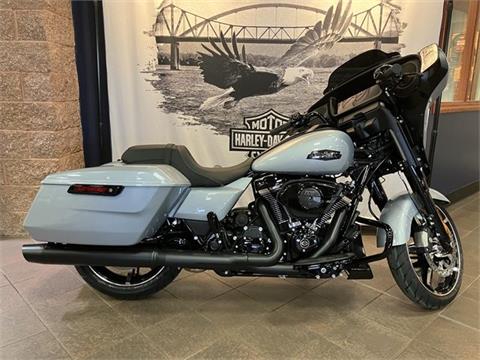 2024 Harley-Davidson Street Glide® in Onalaska, Wisconsin - Photo 2