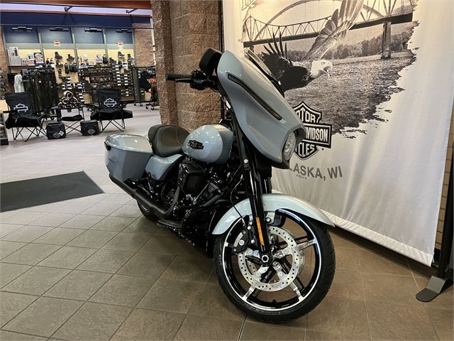 2024 Harley-Davidson Street Glide® in Onalaska, Wisconsin - Photo 3