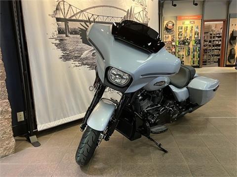 2024 Harley-Davidson Street Glide® in Onalaska, Wisconsin - Photo 9