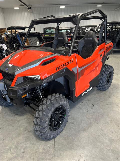 2024 Polaris General 1000 Premium in Waukon, Iowa - Photo 2