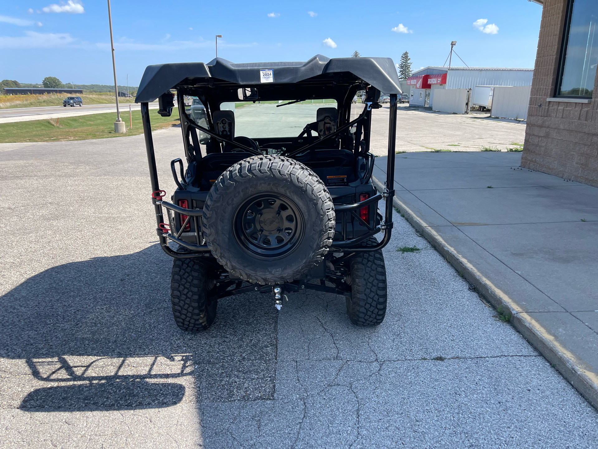 2022 Honda Pioneer 1000 Forest in Waukon, Iowa - Photo 7