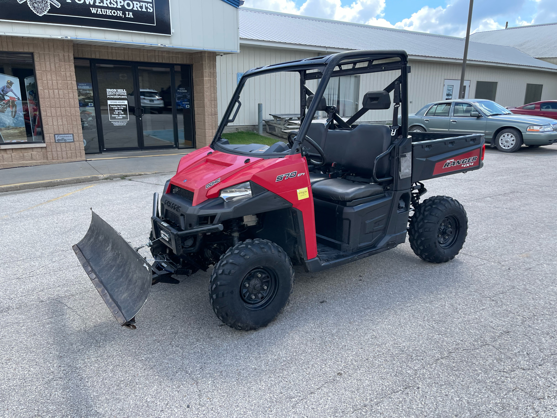 2015 Polaris Ranger®570 Full Size in Waukon, Iowa - Photo 2