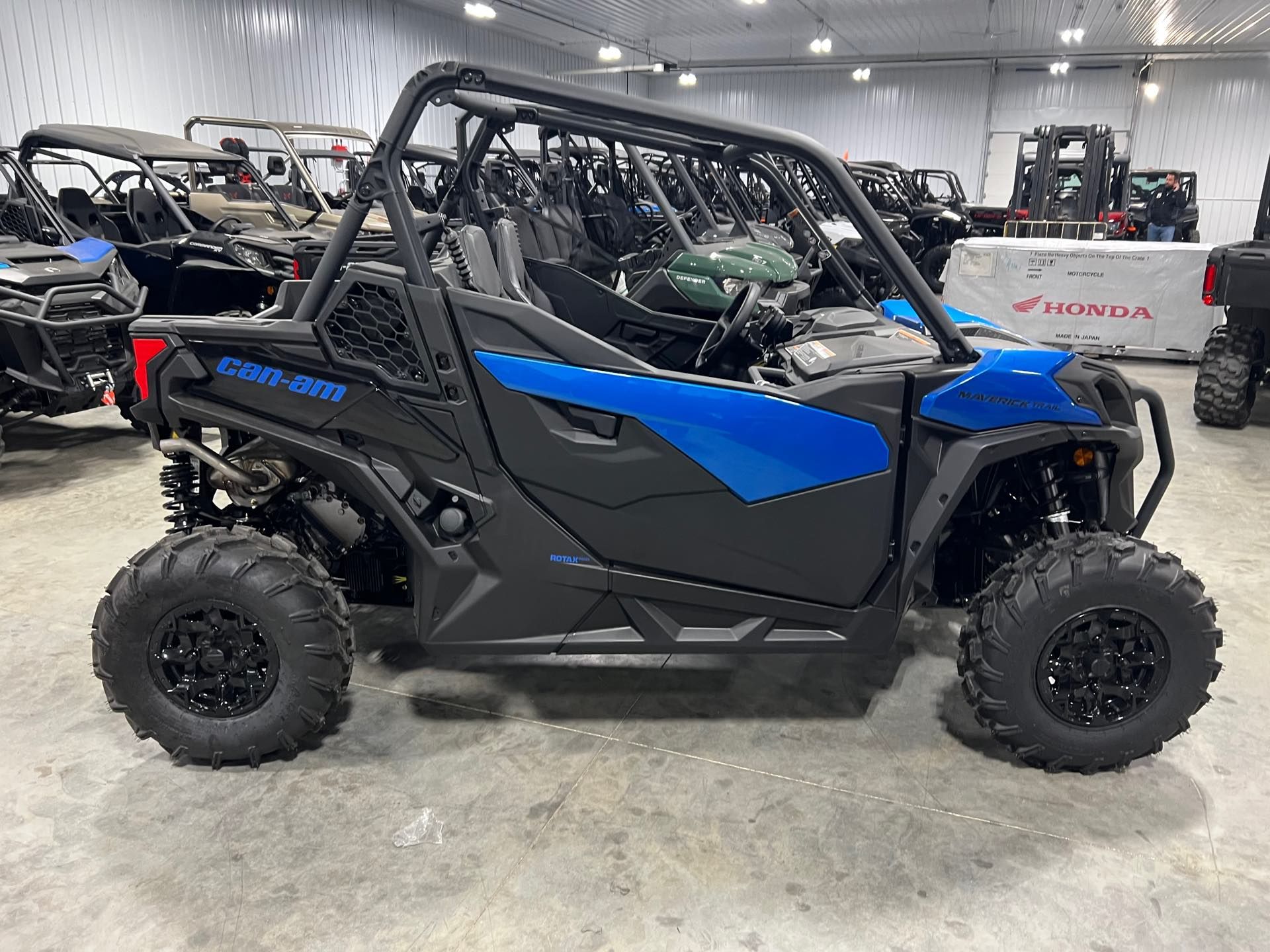 2023 Can-Am Maverick Trail DPS 1000 in Waukon, Iowa - Photo 1