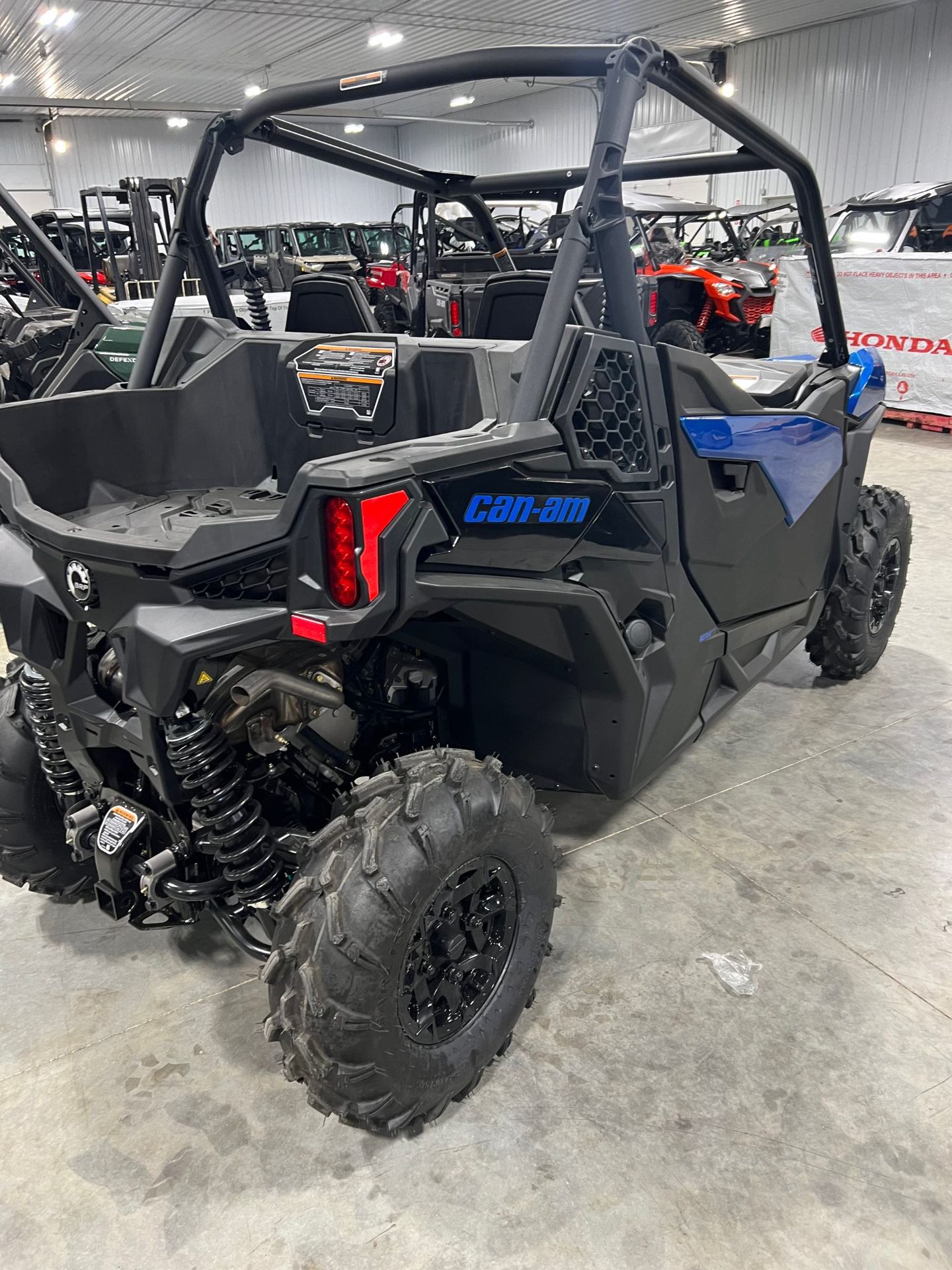 2023 Can-Am Maverick Trail DPS 1000 in Waukon, Iowa - Photo 4