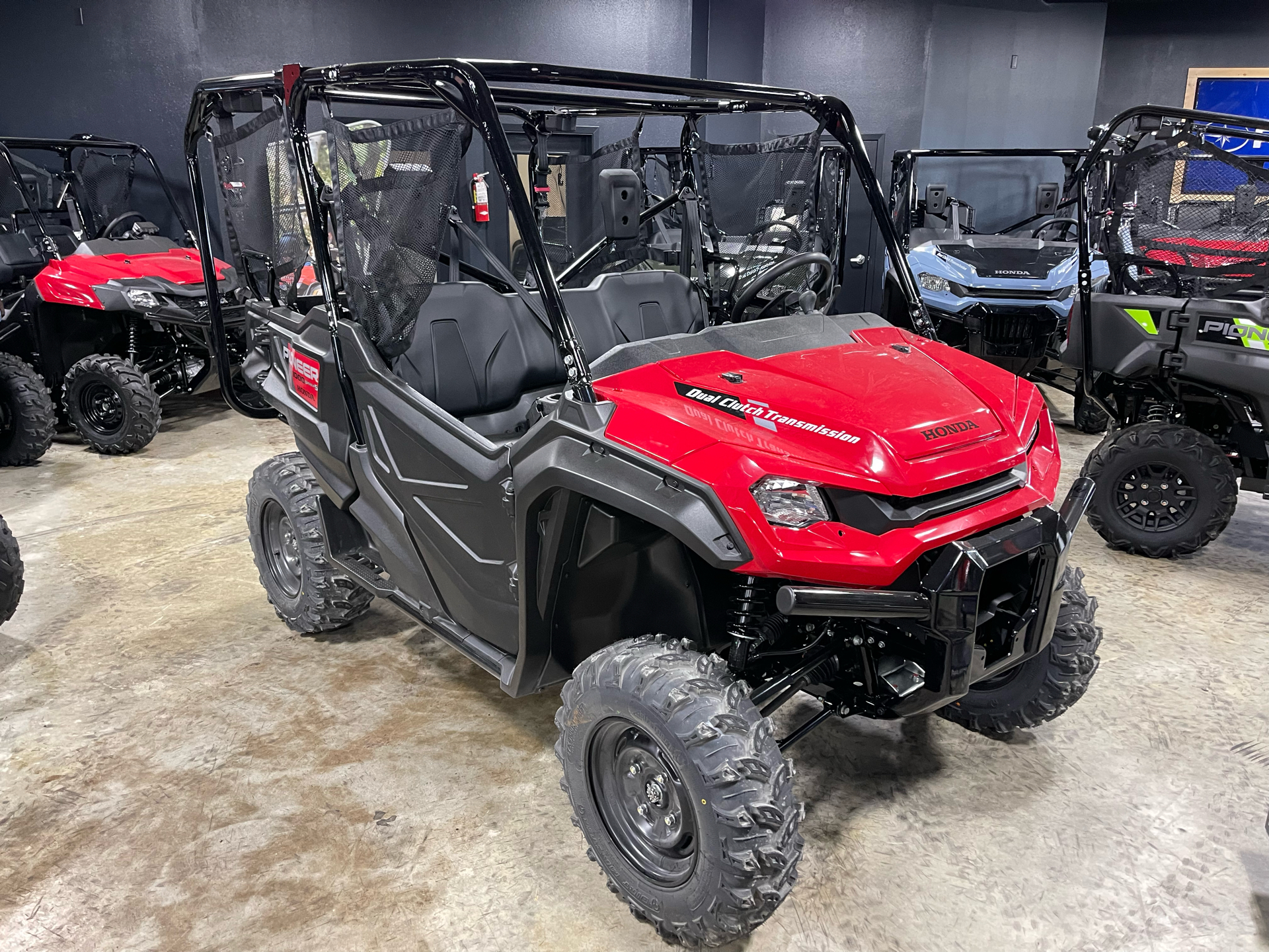 2024 Honda Pioneer 1000-5 in Waukon, Iowa - Photo 4