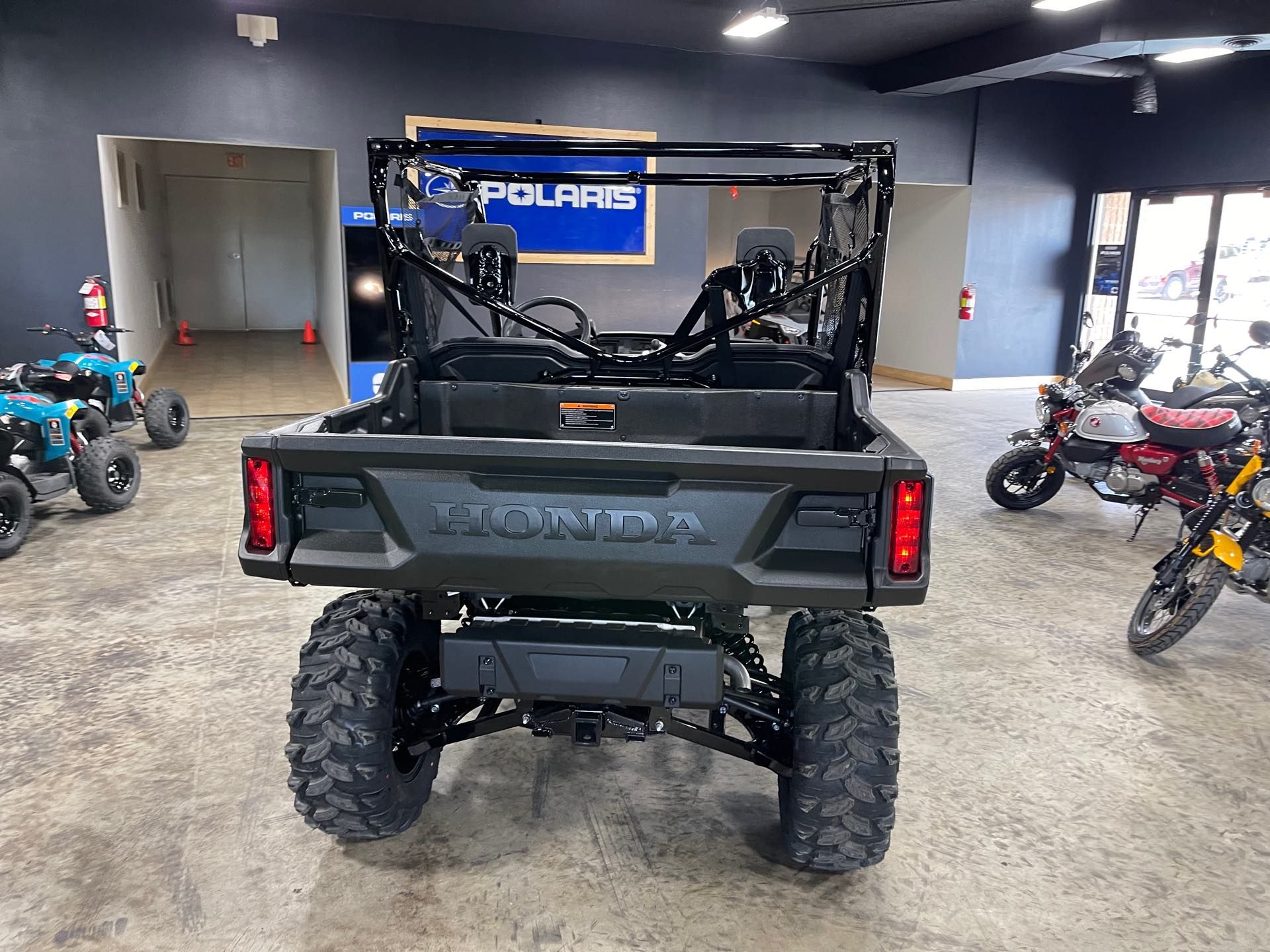 2024 Honda Pioneer 1000 Deluxe in Waukon, Iowa - Photo 2