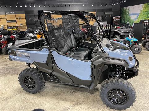 2024 Honda Pioneer 1000 Deluxe in Waukon, Iowa - Photo 3