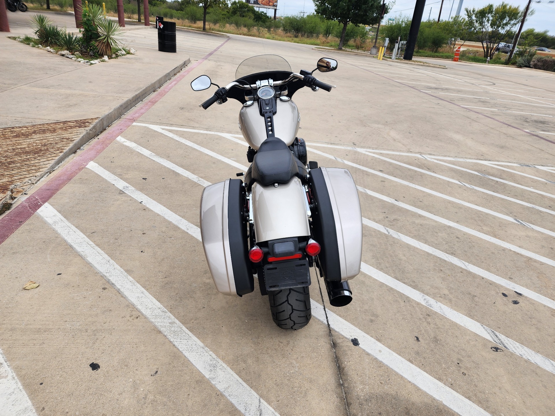2018 Harley-Davidson Sport Glide® in San Antonio, Texas - Photo 7