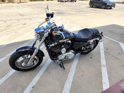 2016 Harley-Davidson 1200 Custom in San Antonio, Texas - Photo 4