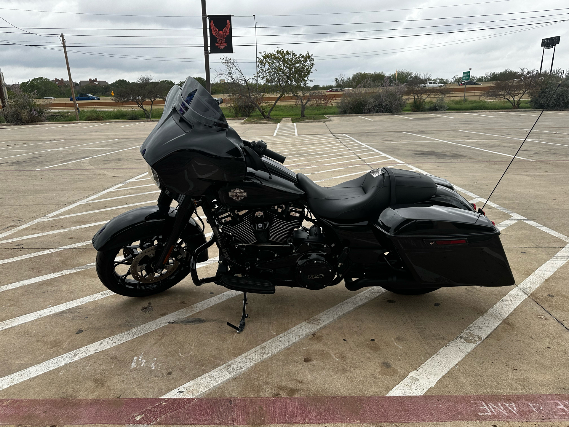 2023 Harley-Davidson Street Glide® Special in San Antonio, Texas - Photo 5