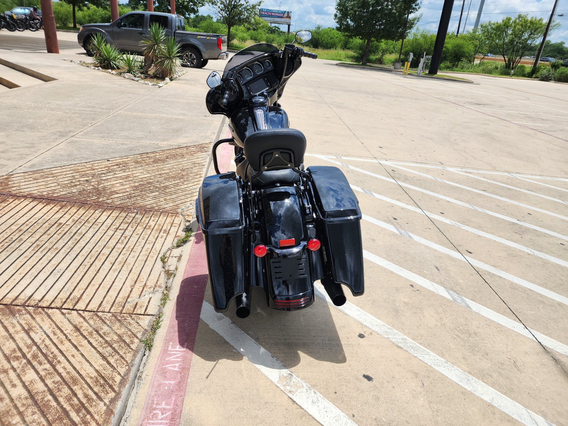 2018 Harley-Davidson Street Glide® Special in San Antonio, Texas - Photo 7