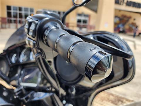 2018 Harley-Davidson Street Glide® Special in San Antonio, Texas - Photo 10
