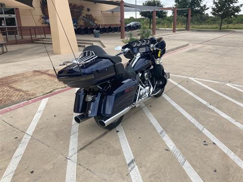 2018 Harley-Davidson 115th Anniversary CVO™ Limited in San Antonio, Texas - Photo 8