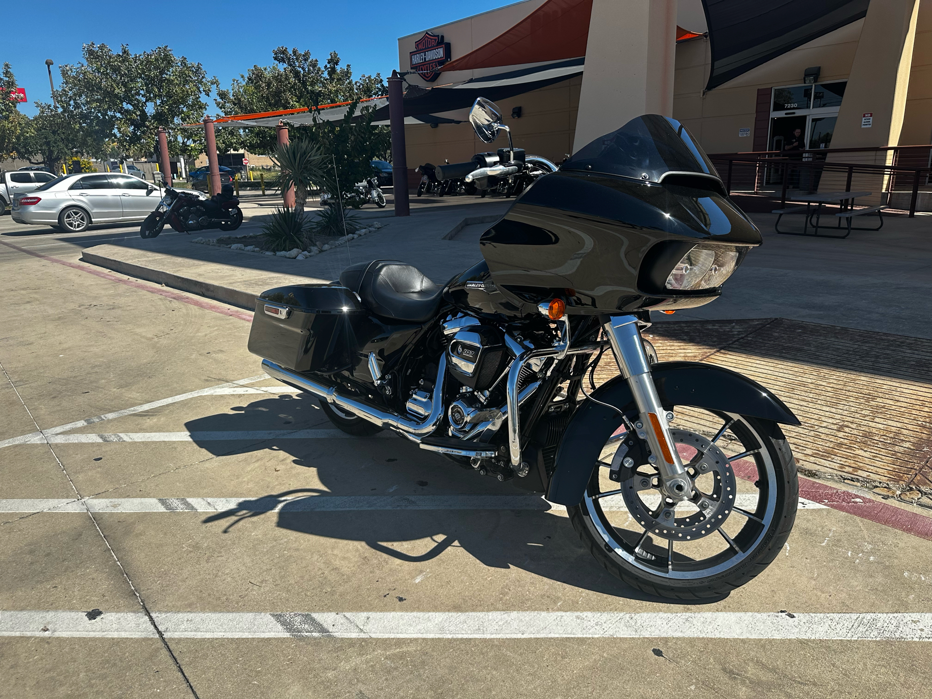 2022 Harley-Davidson Road Glide® in San Antonio, Texas - Photo 2