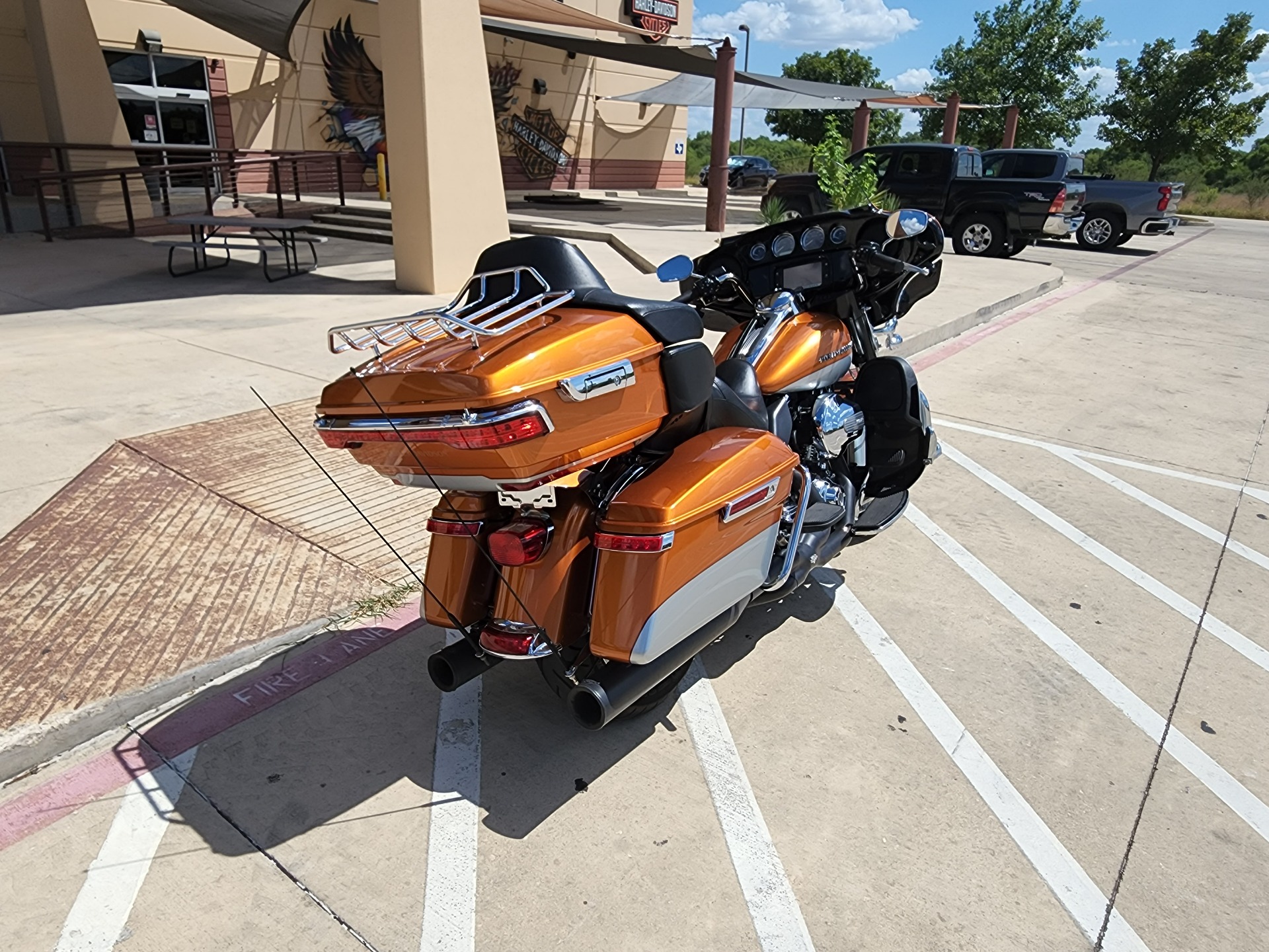 2014 Harley-Davidson Ultra Limited in San Antonio, Texas - Photo 6