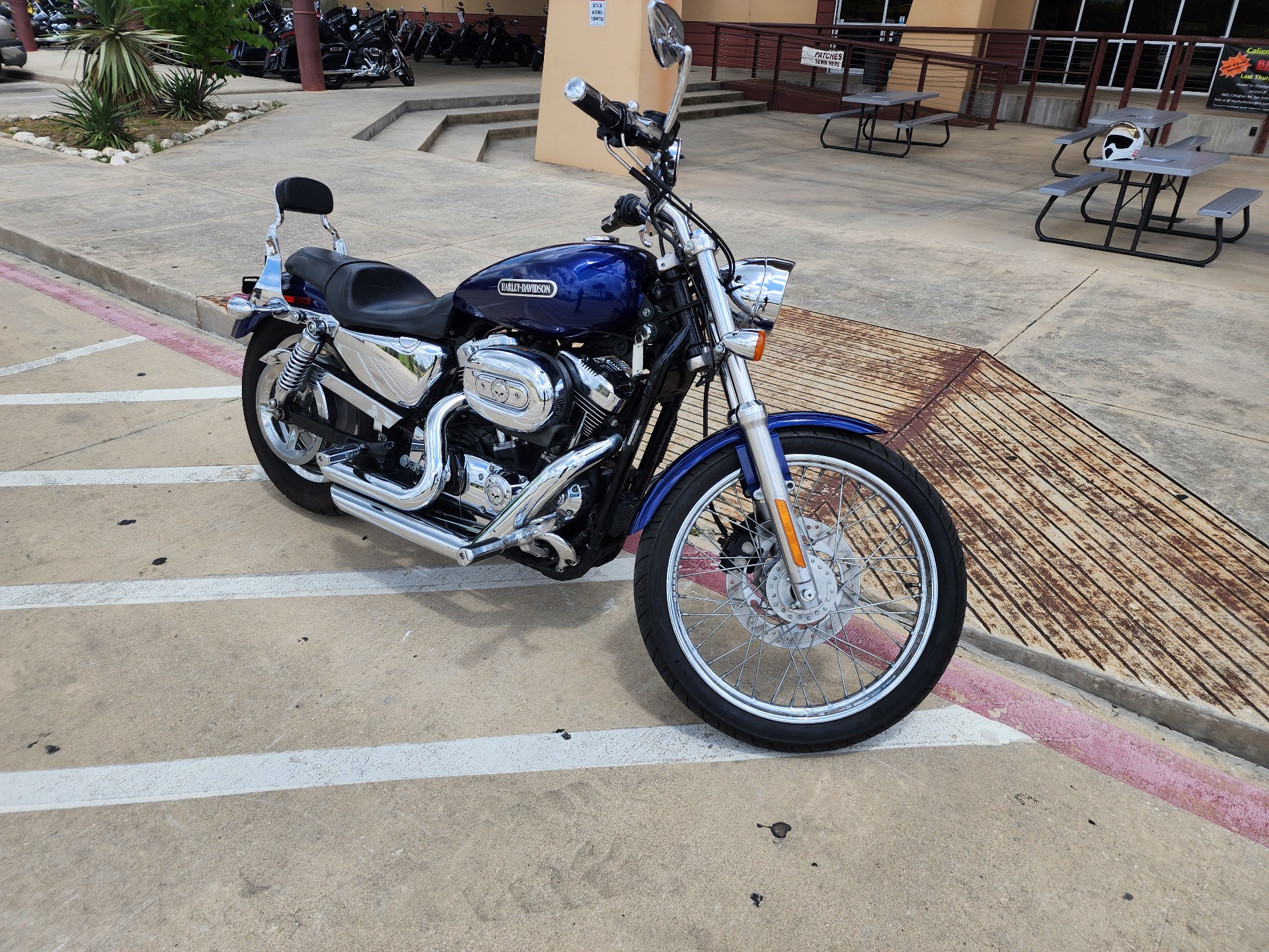 2007 Harley-Davidson XL 1200L Sportster Low in San Antonio, Texas - Photo 2