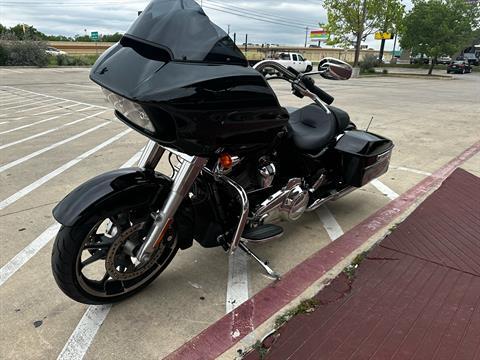 2023 Harley-Davidson Road Glide® in San Antonio, Texas - Photo 4