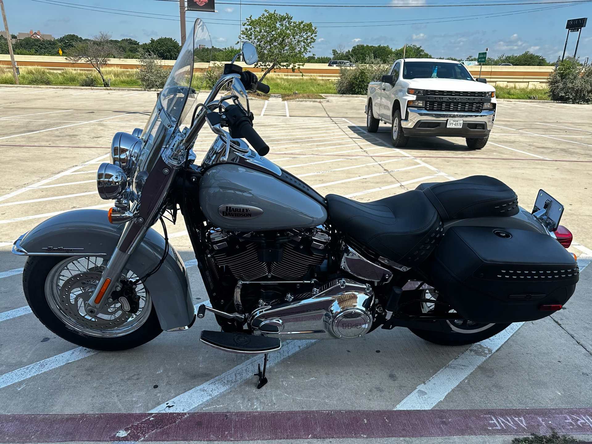 2024 Harley-Davidson Heritage Classic 114 in San Antonio, Texas - Photo 3