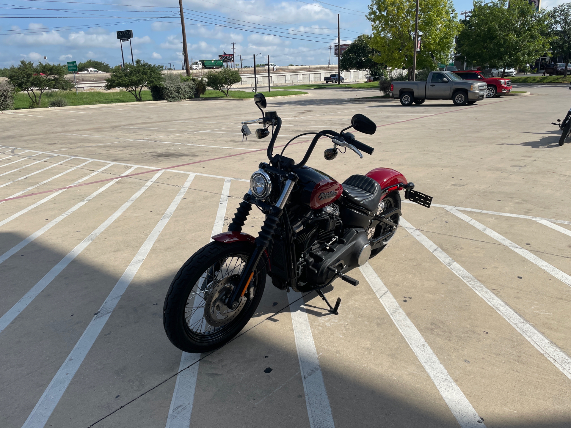 2020 Harley-Davidson Street Bob® in San Antonio, Texas - Photo 4