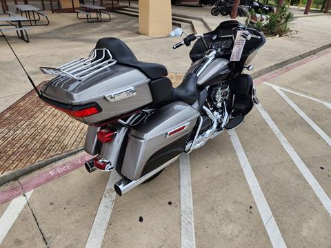 2016 Harley-Davidson Road Glide® Ultra in San Antonio, Texas - Photo 8