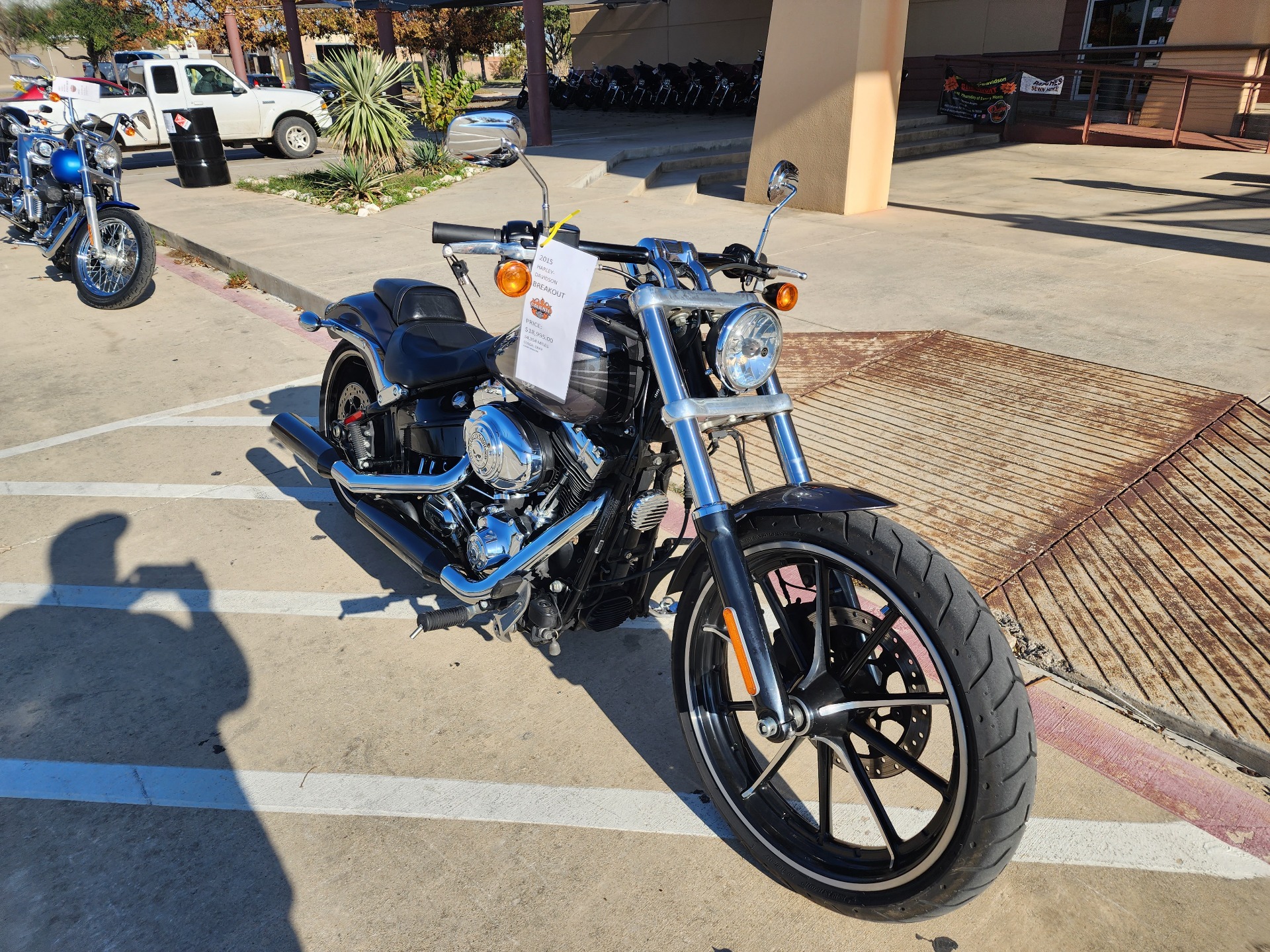 2015 Harley-Davidson Breakout® in San Antonio, Texas - Photo 2