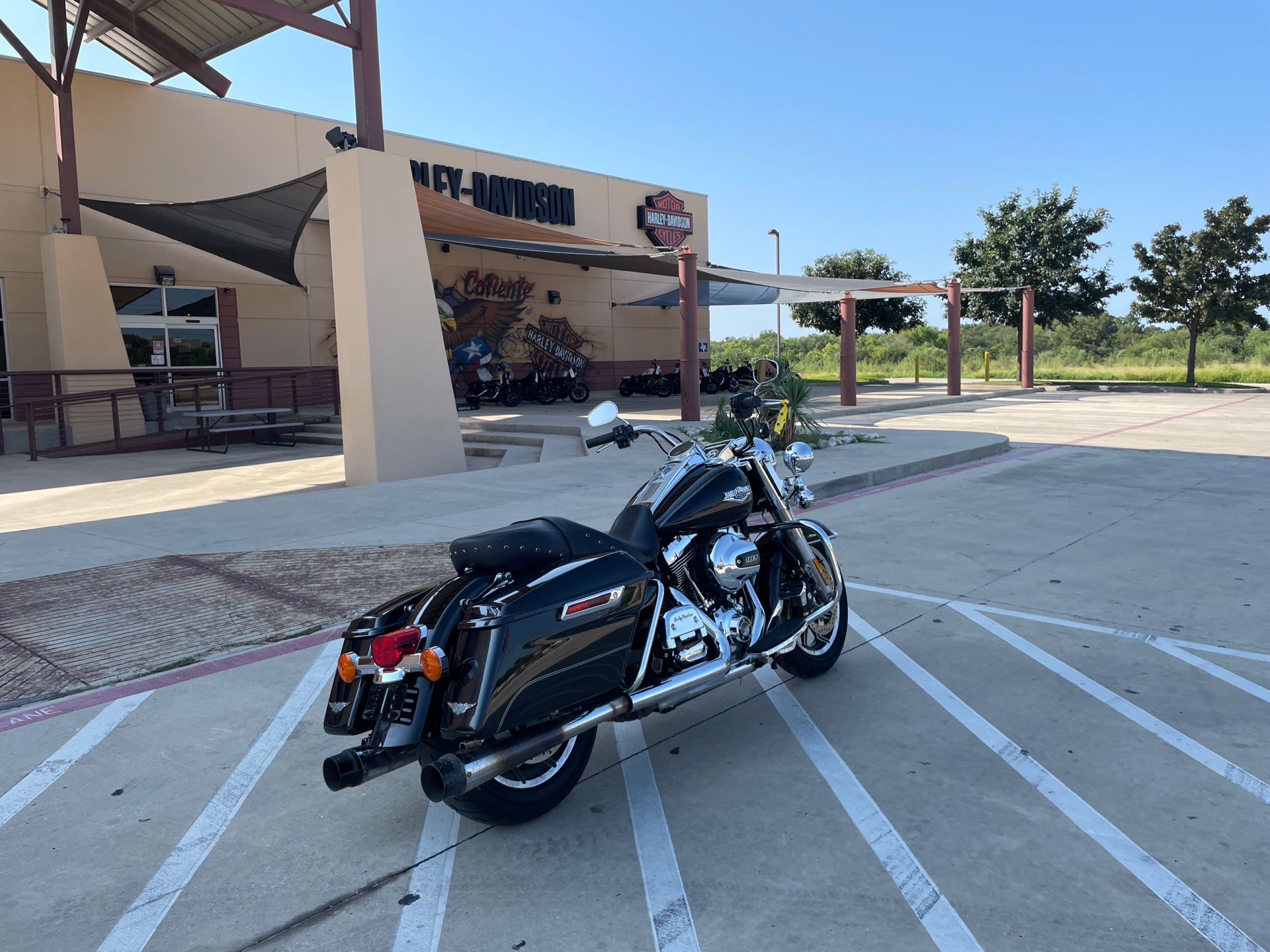 2016 Harley-Davidson Road King® in San Antonio, Texas - Photo 8