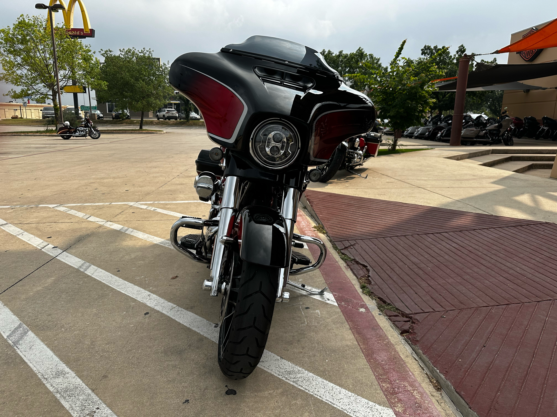 2021 Harley-Davidson CVO™ Street Glide® in San Antonio, Texas - Photo 3