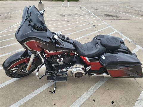 2021 Harley-Davidson CVO™ Street Glide® in San Antonio, Texas - Photo 3