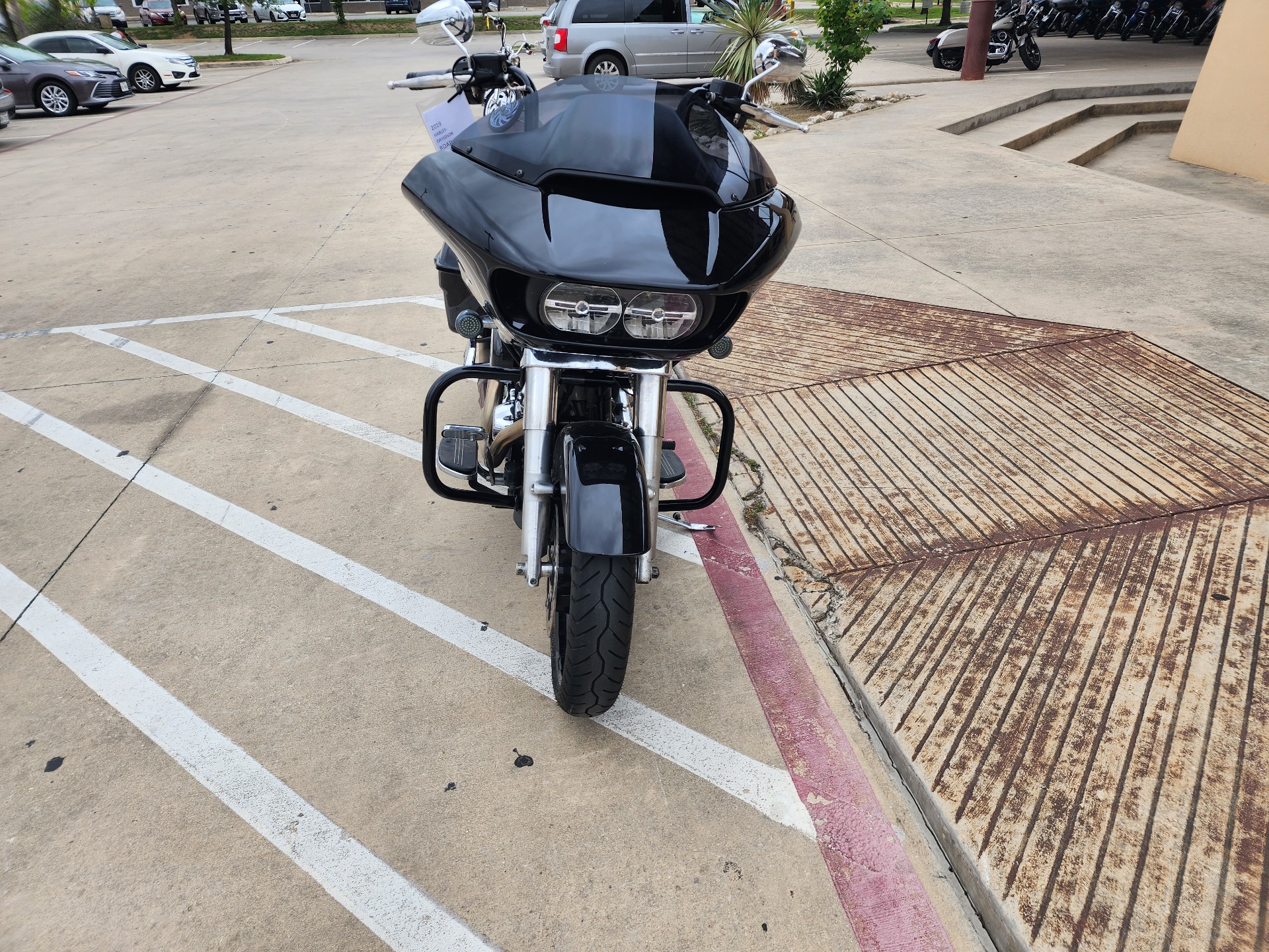 2019 Harley-Davidson Road Glide® in San Antonio, Texas - Photo 3