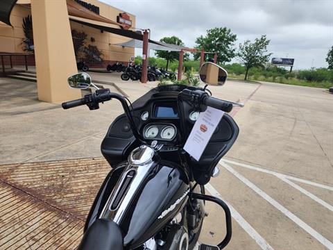 2019 Harley-Davidson Road Glide® in San Antonio, Texas - Photo 10