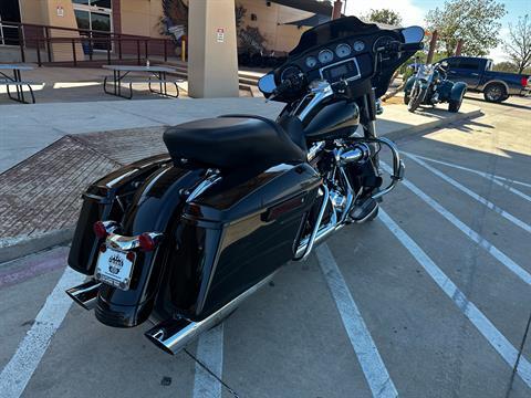 2014 Harley-Davidson Street Glide® in San Antonio, Texas - Photo 8