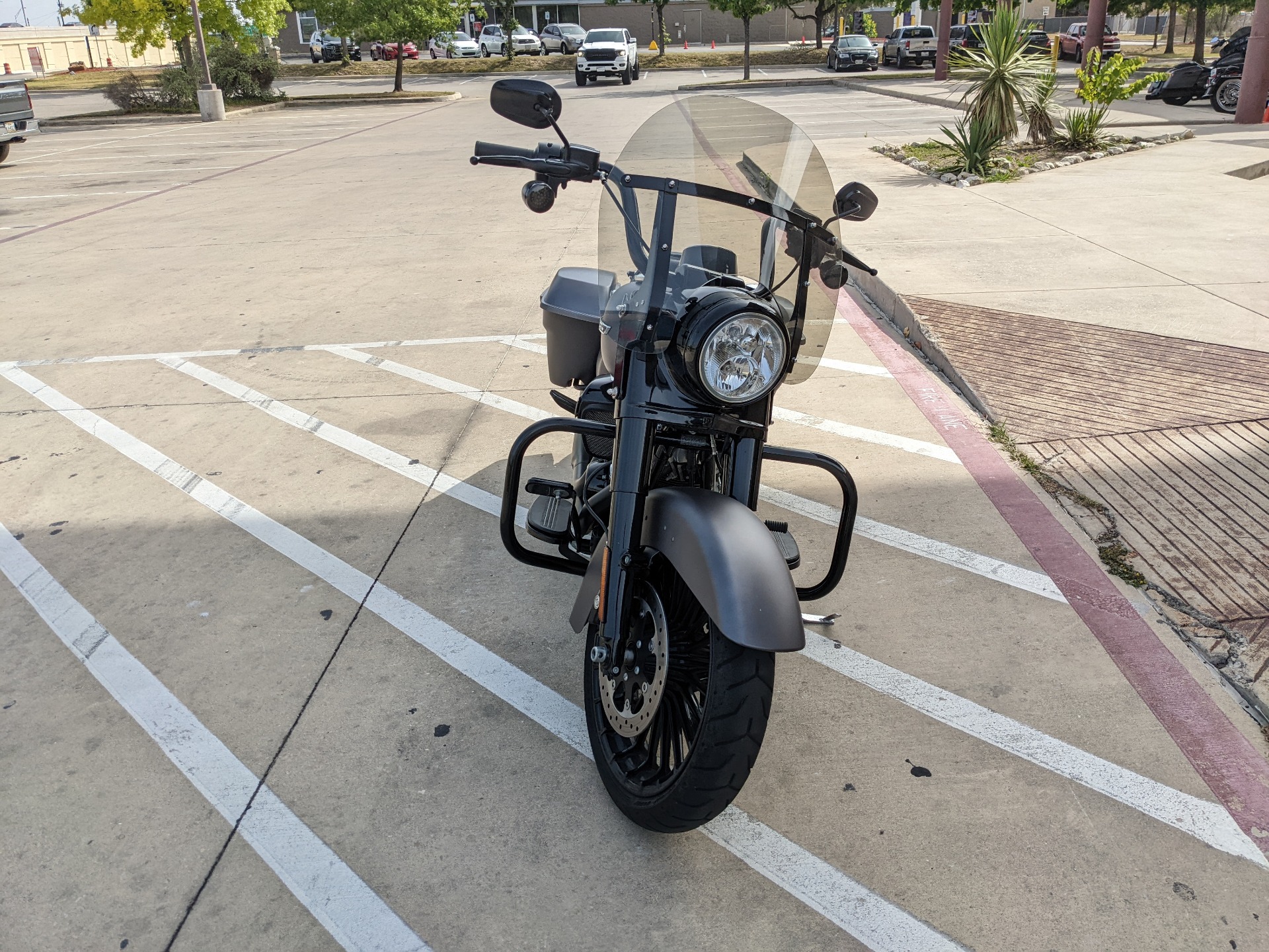 2017 Harley-Davidson Road King® Special in San Antonio, Texas - Photo 3