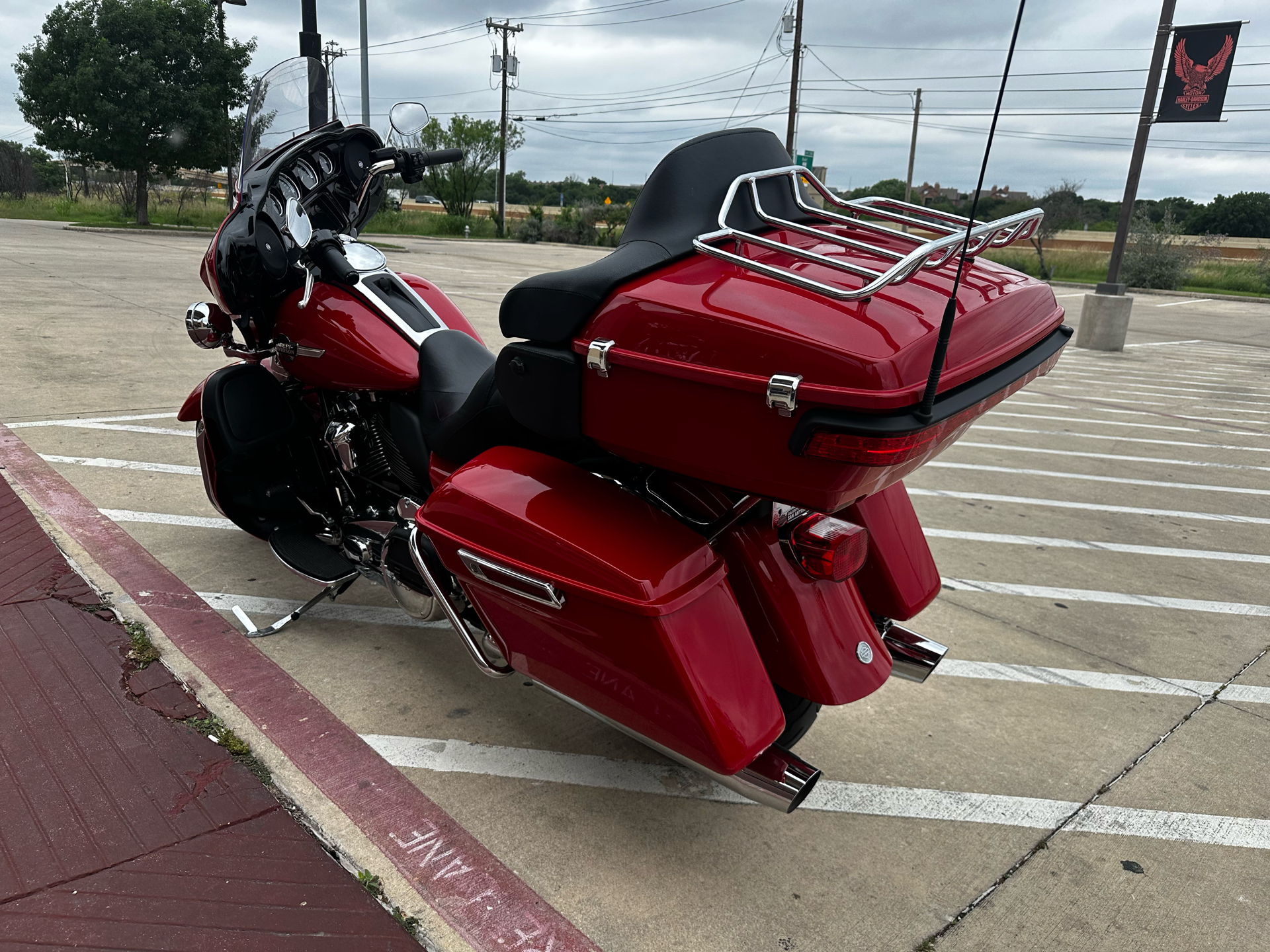 2023 Harley-Davidson Ultra Limited in San Antonio, Texas - Photo 6
