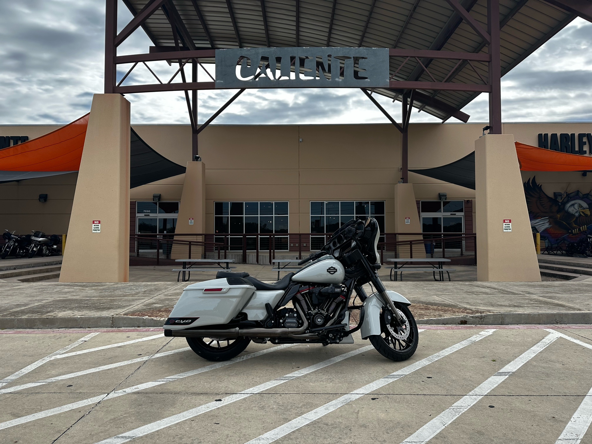 2020 Harley-Davidson CVO™ Street Glide® in San Antonio, Texas - Photo 1