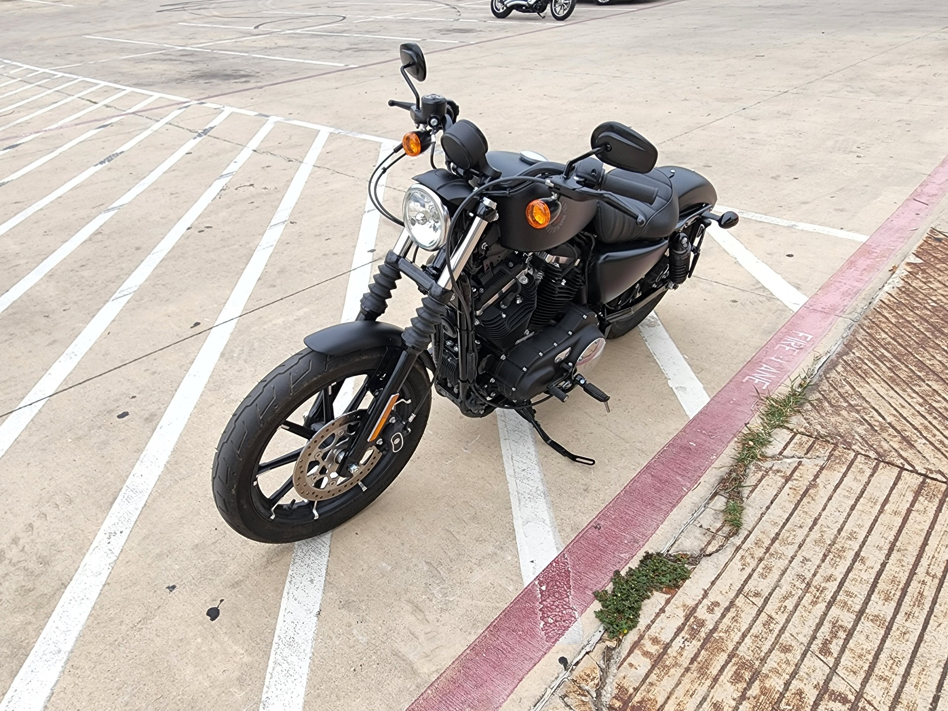 2022 Harley-Davidson Iron 883™ in San Antonio, Texas - Photo 4