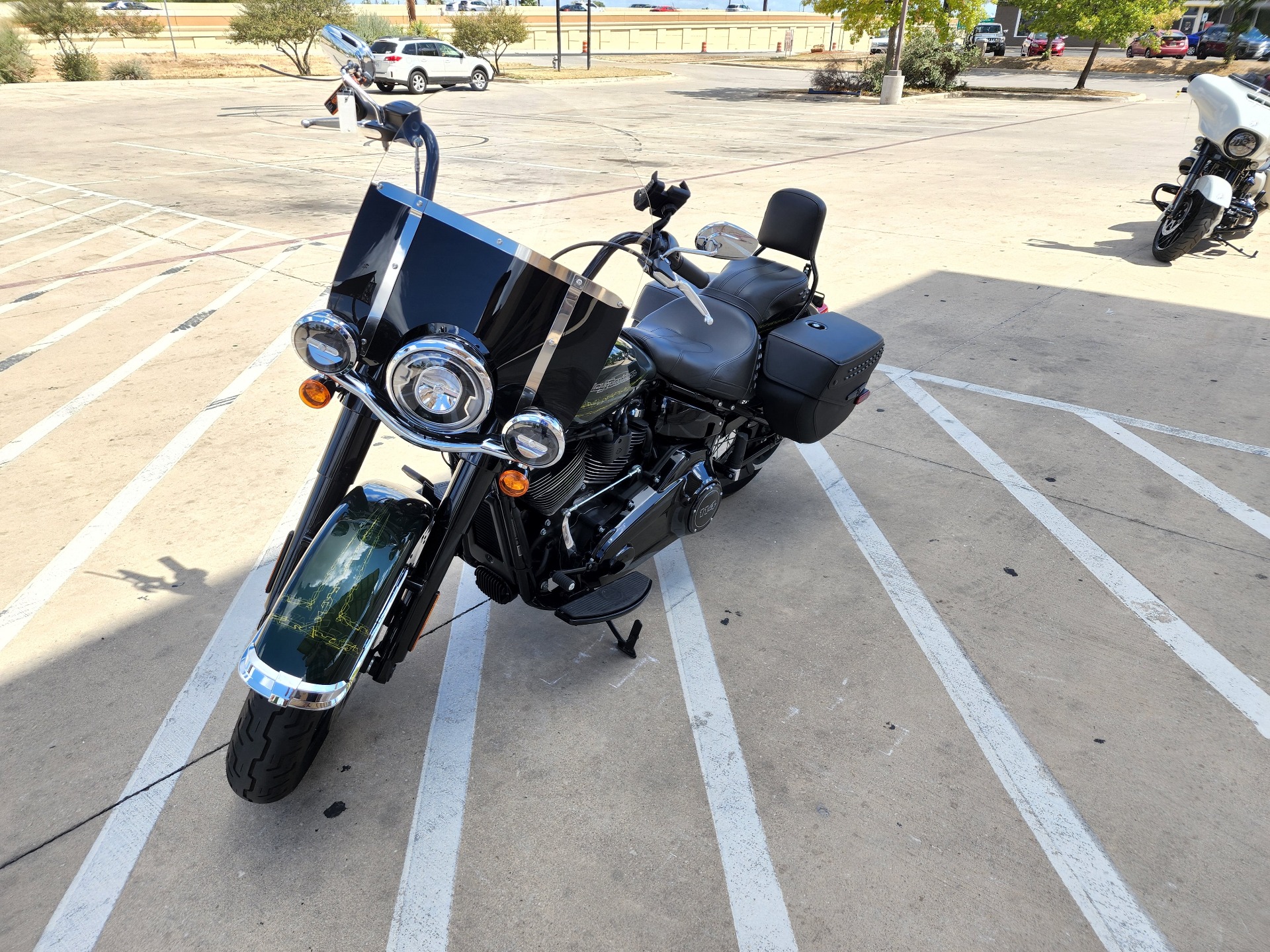 2019 Harley-Davidson Heritage Classic 114 in San Antonio, Texas - Photo 4