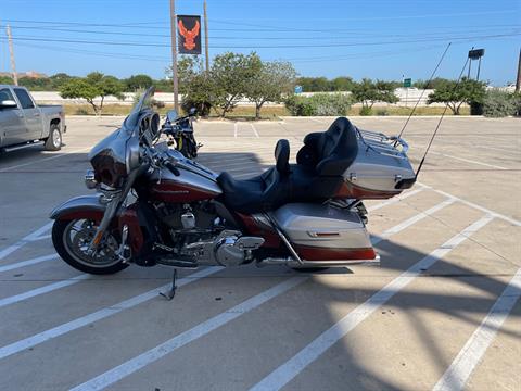 2014 Harley-Davidson CVO™ Limited in San Antonio, Texas - Photo 5