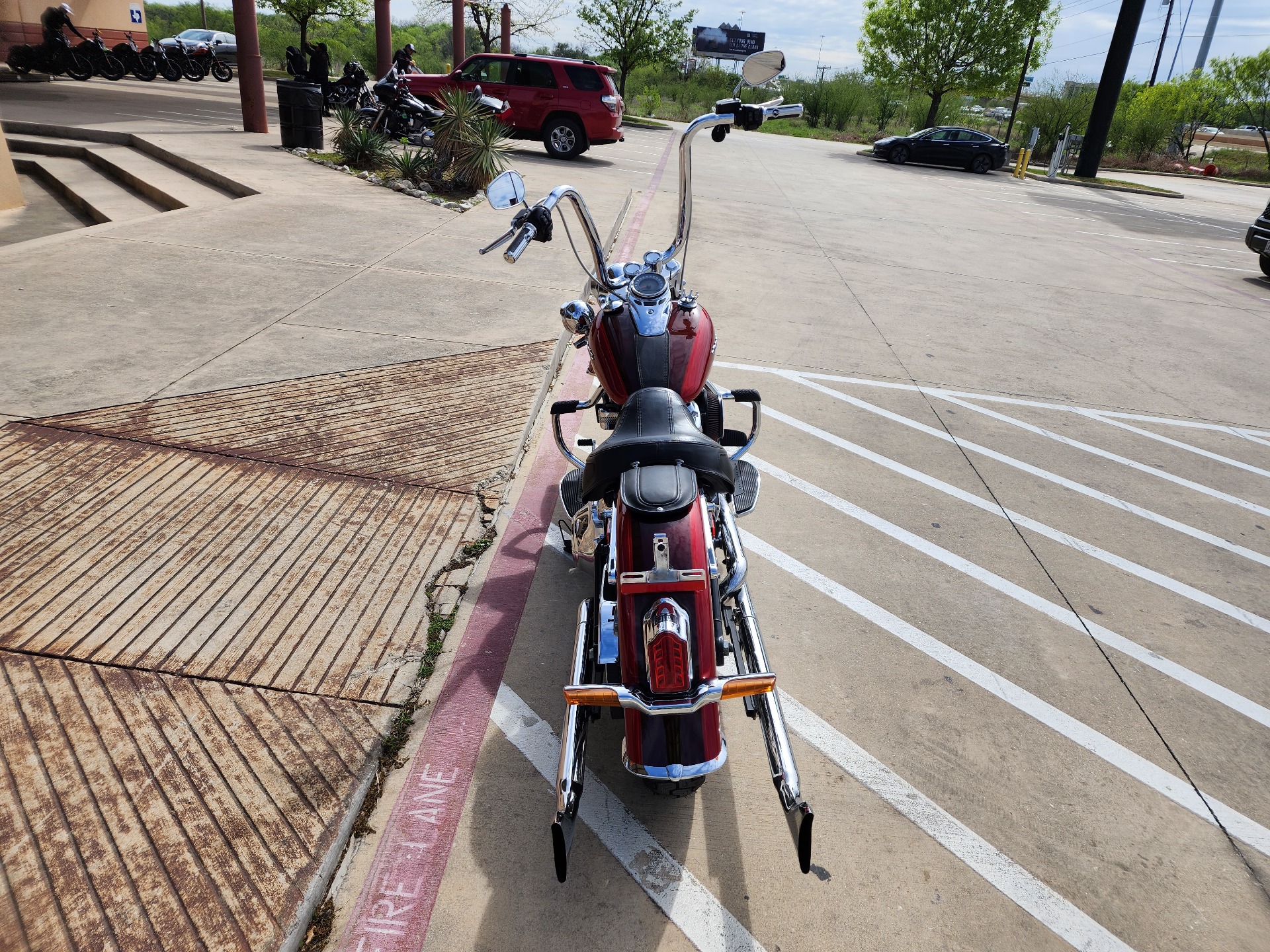 2019 Harley-Davidson Deluxe in San Antonio, Texas - Photo 7
