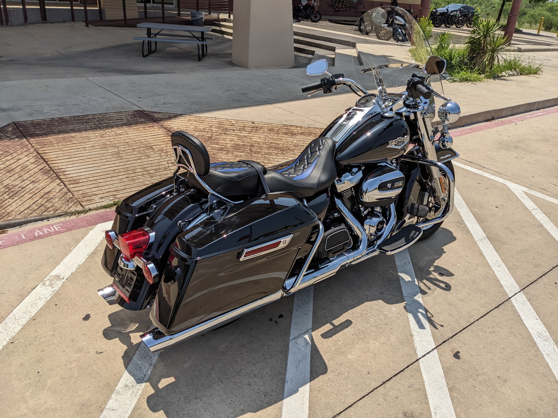 2019 Harley-Davidson Road King® in San Antonio, Texas - Photo 7