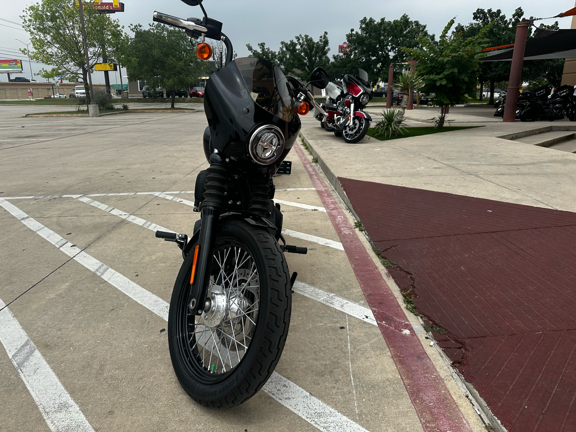 2021 Harley-Davidson Street Bob® 114 in San Antonio, Texas - Photo 3