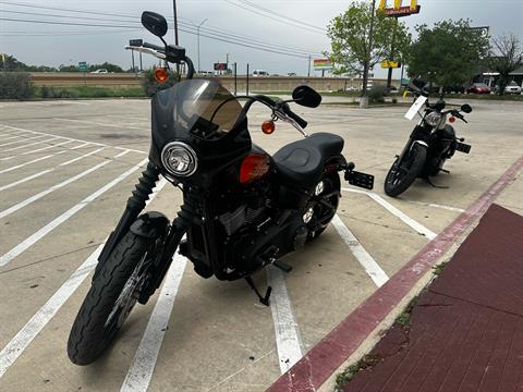 2021 Harley-Davidson Street Bob® 114 in San Antonio, Texas - Photo 4