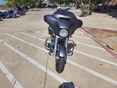 2016 Harley-Davidson Street Glide® Special in San Antonio, Texas - Photo 3