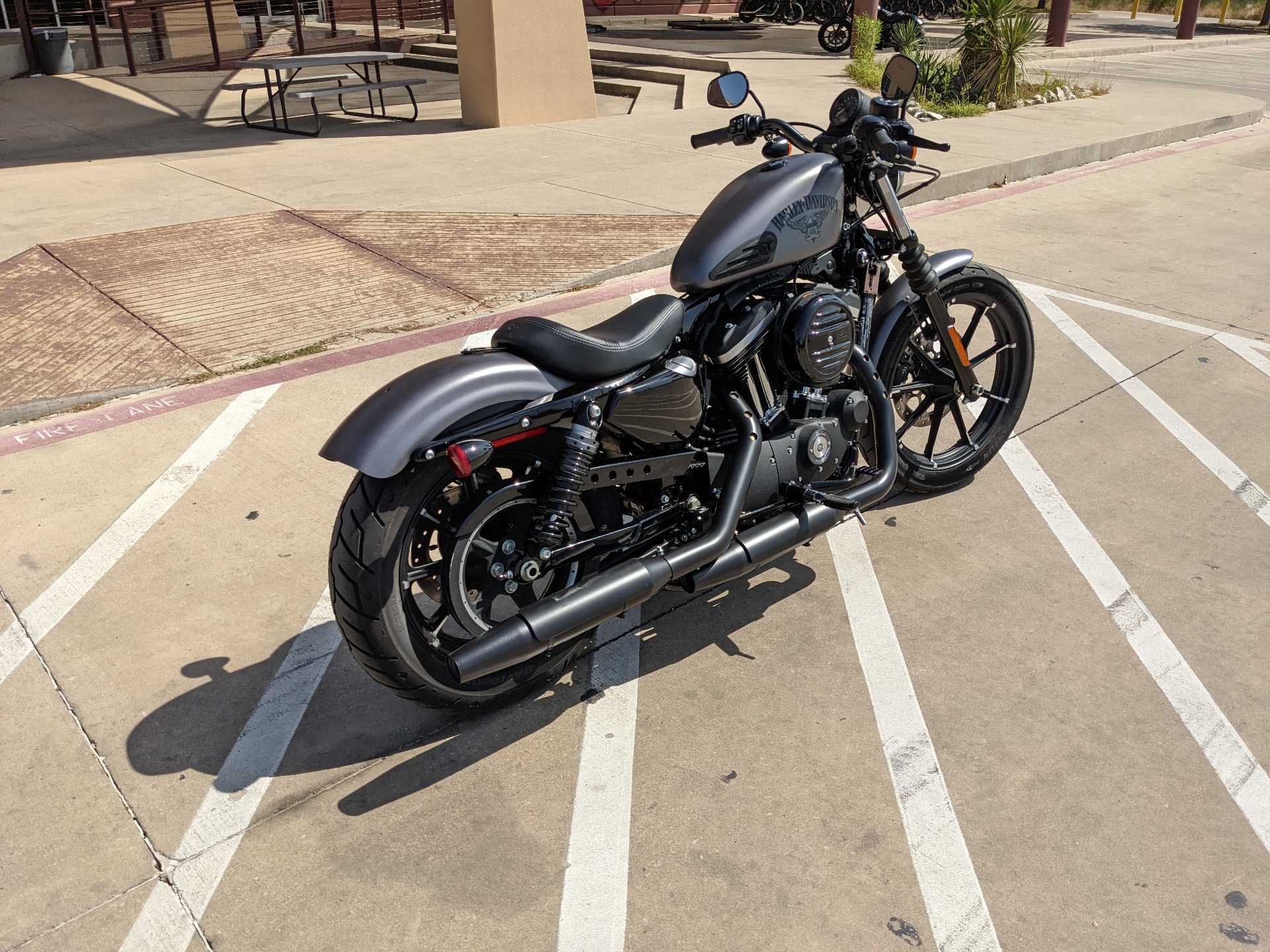 2020 Harley-Davidson Iron 883™ in San Antonio, Texas - Photo 8