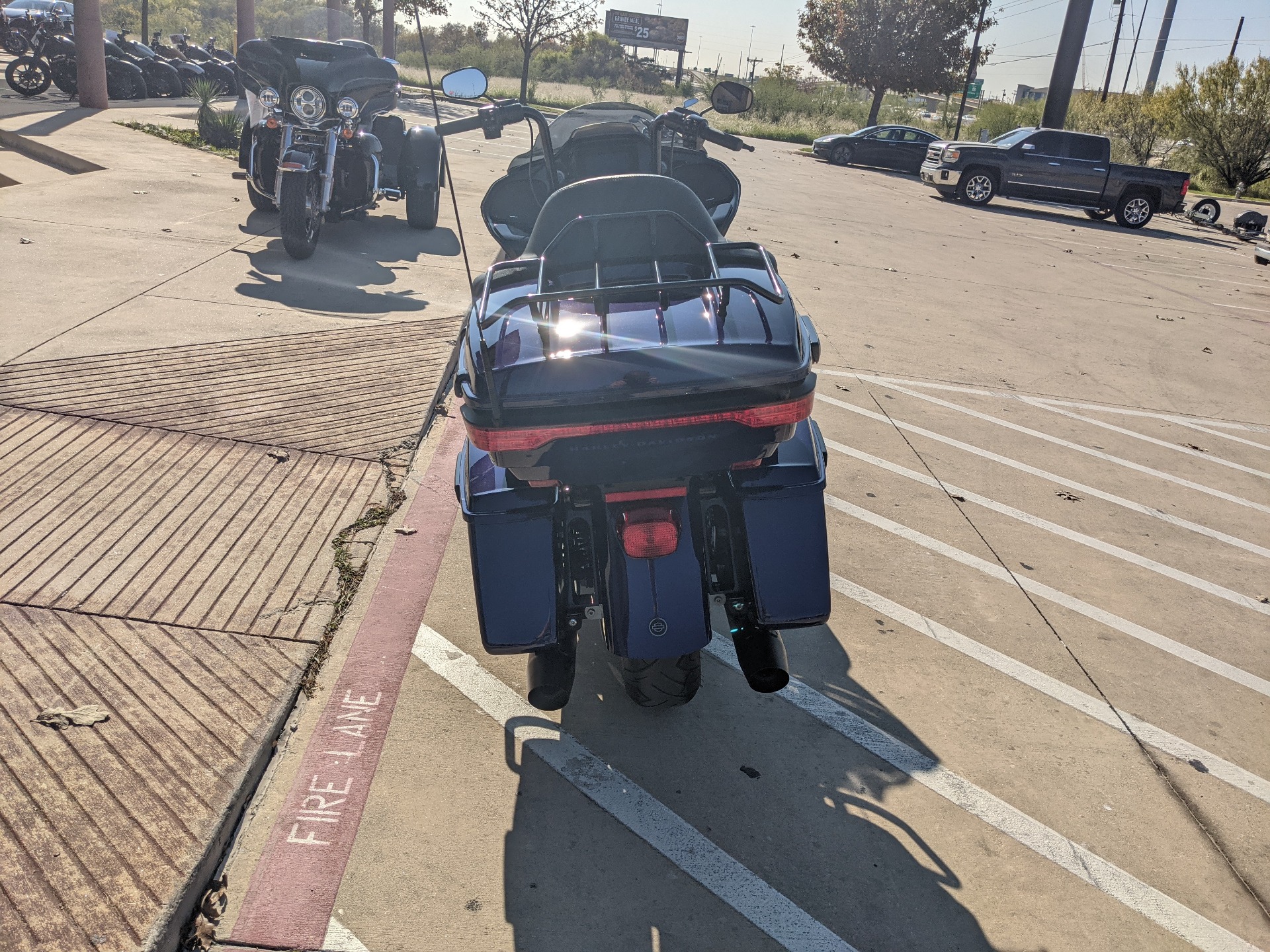 2020 Harley-Davidson Road Glide® Limited in San Antonio, Texas - Photo 7
